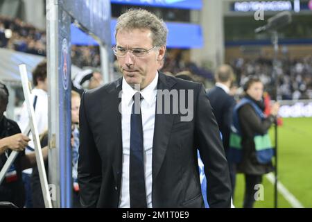 20131023 - BRUXELLES, BELGIO: Il capo allenatore di PSG Laurent Blanc ha illustrato durante una partita di calcio tra la squadra belga RSC Anderlecht e la squadra francese PSG (Paris Saint-Germain), la terza partita del Gruppo C della Champions League Group, mercoledì 23 ottobre 2013 a Bruxelles. FOTO DI BELGA LAURIE DIEFFEMBACQ Foto Stock