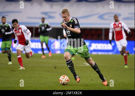 20141211 - LIEGE, BELGIO: Il centrocampista di Feyenoord Lex IMMERS raffigurato durante una partita tra Standard de Liege e la squadra olandese Feyenoord l'ultimo giorno della fase di gruppo del torneo Europa League, nel gruppo G, nello stadio di Liege, giovedì 11 dicembre 2014. FOTO DI BELGA NICOLAS LAMBERT Foto Stock