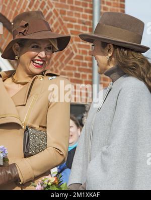 18-3-2015 COPENAGHEN - Re Willem-Alexander e la Regina Maxima dei Paesi Bassi e il Principe ereditario Frederik e la Principessa ereditaria Maria di Danimarca visitano l'isola di Samo dove sono ufficialmente accolte dal sindaco Marcel Meijer Danimarca, 18 marzo 2015. Il Re e la Regina Olandese si trovano in Danimarca per una visita di stato di due giorni. COPYRIGHT ROBIN UTRECHT Foto Stock