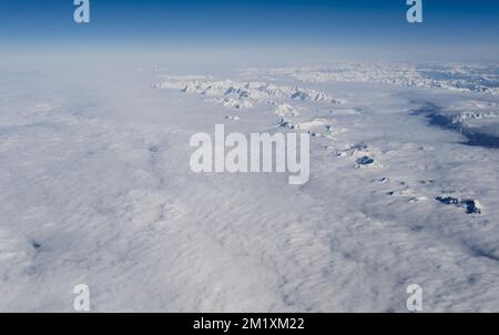 20150222 - FRANCIA: Vista aerea sulle Alpi francesi da un aereo durante l'inverno Foto Stock