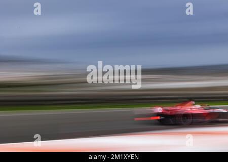 27 DENNIS Jake (gbr), Avalanche Andretti Formula e, Spark-Porsche, Porsche 99X Electric, azione durante la ABB FIA Formula e Valencia Test 2022 sul circuito Ricardo Tormo dal 13 al 16 dicembre 2022 a Cheste, Spagna - Foto Germain Hazard / DPPI Foto Stock