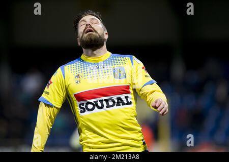 Benjamin Benji De Ceulaer di Westerlo reagisce durante la partita della Jupiler Pro League tra Westerlo e Waasland-Beveren, a Westerlo, domenica 13 marzo 2016, il giorno 30 del campionato di calcio belga. BELGA FOTO KRISTOF VAN ACCOM Foto Stock