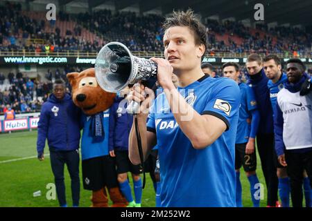 Jelle Vossen del Club, foto dopo la partita della Jupiler Pro League tra il Club Brugge e lo Sporting Charleroi, a Brugge, domenica 05 febbraio 2017, il 25° giorno del campionato di calcio belga. FOTO DI BELGA BRUNO FAHY Foto Stock