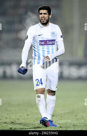 Alejandro Pozuelo di Genk è stato raffigurato durante una partita di prima tappa tra il Club rumeno Astra Giurgiu e la squadra di calcio belga RC Genk nelle 1/16 finali del concorso Europa League giovedì 16 febbraio 2017, a Giurgiu, Romania. FOTO DI BELGA YORICK JANSENS Foto Stock