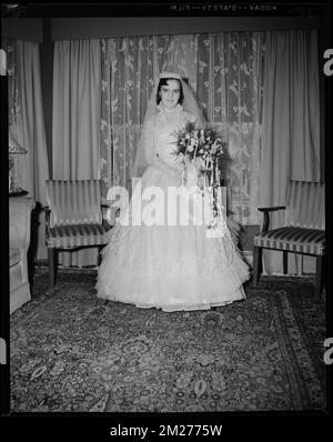 Baker, Elaine D. Matthews , Brides, Weddings. Collezione Leon Abdalian Foto Stock