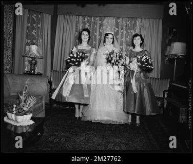 Baker, Elaine D. Matthews , Brides, Bridesmaids, matrimoni. Collezione Leon Abdalian Foto Stock