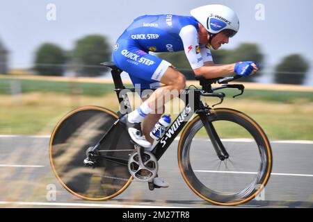 Il belga asciuga Devenys dei piani Quick-Step raffigurati in azione durante la corsa individuale a cronometro maschile dei campionati belgi, a Chimay, giovedì 22 giugno 2017. FOTO DI BELGA DAVID STOCKMAN Foto Stock