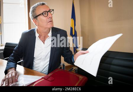 Yvan Mayeur ha illustrato nel corso di una sessione della commissione parlamentare d'inchiesta della Regione di Bruxelles sul Samusocial, a Bruxelles, mercoledì 19 luglio 2017. BELGA FOTO BENOIT DOPPAGNE Foto Stock