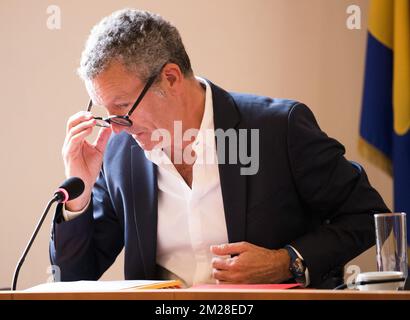 Yvan Mayeur ha illustrato nel corso di una sessione della commissione parlamentare d'inchiesta della Regione di Bruxelles sul Samusocial, a Bruxelles, mercoledì 19 luglio 2017. BELGA FOTO BENOIT DOPPAGNE Foto Stock