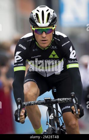 Belga Serge Pauwels del Team Dimension Data raffigurato in azione durante la 19th edizione della gara ciclistica 'Na-Tour Dernycriterium', mercoledì 02 agosto 2017 ad Anversa. La gara fa parte dei tradizionali 'criteriums', gare locali in cui si gareggiano principalmente ciclisti che cavalcavano il Tour de France. BELGA FOTO KRISTOF VAN ACCOM Foto Stock