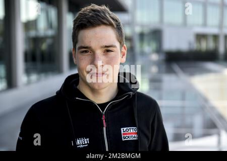 Remy Mertz belga di Lotto Soudal nella foto durante la tappa della squadra ciclistica Lotto-Soudal a Maiorca, in vista della nuova stagione ciclistica, sabato 16 dicembre 2017. FOTO DI BELGA DIRK WAEM Foto Stock