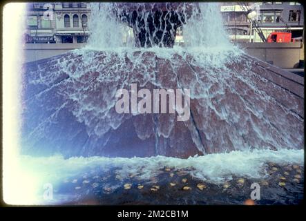 Copley Sq. Gruppo - Fontana, Città e paesi, Plazas, Fontane. Fotografie di Ernst Halberstadt Foto Stock