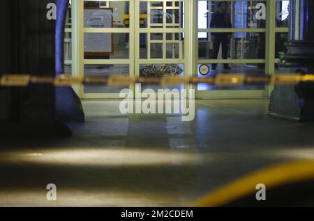 L'illustrazione mostra la scena di un incidente di tiro alla stazione ferroviaria di Gand Sint-Pieters, a Gand, martedì 23 gennaio 2018. La polizia ha sparato a un uomo che si diceva portasse un coltello. FOTO DI BELGA NICOLAS MAETERLINCK Foto Stock