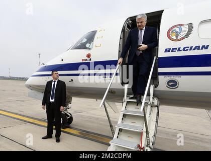 Il vice primo ministro e ministro degli Esteri Didier Reynders ha illustrato il suo arrivo in aeroporto per il primo giorno di visita diplomatica del ministro degli Esteri belga a Morroco, mercoledì 24 gennaio 2018, a Rabat, in Marocco. FOTO DI BELGA ERIC LALMAND Foto Stock