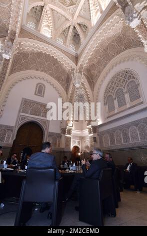 Il vice primo ministro e ministro degli Affari esteri Didier Reynders e il professor Ahmed Abbadi hanno illustrato nel corso di una riunione del secondo giorno di una visita diplomatica del ministro degli Affari esteri belga a Morocco, giovedì 25 gennaio 2018, a Rabat, in Marocco. FOTO DI BELGA ERIC LALMAND Foto Stock