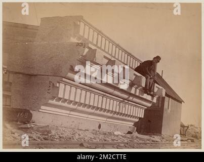 Pietra di cornicione a Milford Quarry, costruzione del McKim Building, cave di granito, biblioteche pubbliche, cornici, Boston Public Library Foto Stock