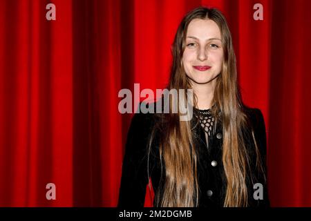 Laura Groeseneken aka 'Sennek' nella foto durante la presentazione del candidato belga al concorso di canzoni televisive 'Eurovision Song Contest', lunedì 05 marzo 2018 a Bruxelles. Nel mese di maggio 'Sennek', artista di Laura Groeseneken, si recherà a Lisboa, Portogallo per rappresentare il Belgio. FOTO DI BELGA DIRK WAEM Foto Stock