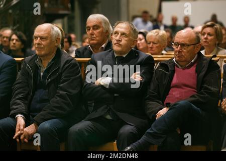 L'ex ciclista belga Freddy Maertens e l'ex ciclista belga Michel Pollentier hanno raffigurato durante la presentazione del libro 'Top 1000 van de Belgische wielrenners' (Top 1000 dei ciclisti belgi), scritto dal giornalista Jacques Sys, martedì 13 marzo 2018, a Roeselare. BELGA FOTO KURT DESPLENTER Foto Stock