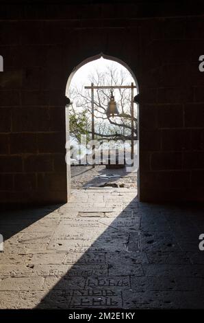 05 marzo 2015, Pune, India, Antico Tempio del dio indù shiva, il Tempio di Bhuleshwar è situato su una collina ed è stato costruito nel 8th ° secolo. Ci sono cla Foto Stock