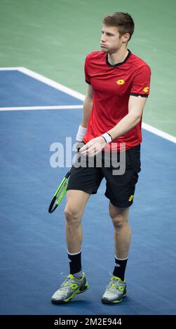 Il belga Joris De Loore sembra sconsolato dopo una partita di tennis tra gli Stati Uniti John Isner (ATP 9) e il belga Joris De Loore (ATP 319), la prima gomma dei quarti di finale del Davis Cup World Group tennis tra Stati Uniti e Belgio, venerdì 06 aprile 2018, a Nashville, Stati Uniti d'America. La riunione della Coppa Davis si svolgerà dal 6 al 8 aprile. BELGA FOTO BENOIT DOPPAGNE Foto Stock