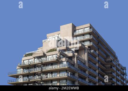 Appartamenti / appartamenti / condominio di lusso moderno nella località balneare di Knokke-Heist lungo la costa del Mare del Nord, Fiandre Occidentali, Belgio | Appartements luxueux à Knokke-Heist, Belgique 18/04/2018 Foto Stock