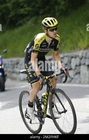 Spagnolo Mikel Nieve di Mitchelton - Scott ha ritratto in azione durante la fase 20 della 101st edizione del giro d'Italia in bicicletta, 214km da Susa a Cervinia, Italia, sabato 26 maggio 2018. FOTO DI BELGA YUZURU SUNADA FRANCE OUT Foto Stock