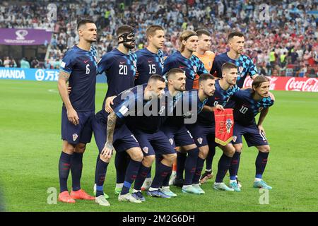 Al Daayen, Qatar - 13 dicembre 2022, giocatori della Croazia prima della Coppa del mondo FIFA 2022, incontro di calcio semifinale tra Argentina e Croazia il 13 dicembre 2022 allo stadio Lusail di al Daayen, Qatar - Foto: Jean Catuffe/DPPI/LiveMedia Foto Stock