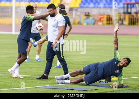 Paulinho del Brasile ha mostrato in azione durante una sessione di allenamento della nazionale brasiliana di calcio a Kazan, Russia, giovedì 05 luglio 2018. Domani incontreranno la nazionale belga Red Devils nei quarti di finale della Coppa del mondo FIFA 2018. FOTO DI BELGA LAURIE DIEFFEMBACQ Foto Stock