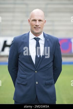 L'allenatore capo di Genk Philippe Clement si pone per il fotografo al 2018-2019° scatto fotografico della prima squadra di calcio belga KRC Genk, mercoledì 11 luglio 2018 a Genk. FOTO DI BELGA CHRISTOPHE KETELS Foto Stock