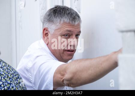 Il Ministro fiammingo del Welfare Jo Vandeurzen arriva a Bruxelles, venerdì 20 luglio 2018, per un consiglio del Ministro del governo fiammingo. BELGA FOTO HATIM KAGHAT Foto Stock