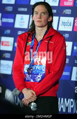 Il nuotatore belga Kimberly acquista pose per il fotografo con la medaglia di Brons alle finali della 50m Butterfly Stroke Swimming Women's in occasione dei Campionati europei di Glasgow, Scozia, giovedì 09 agosto 2018. I campionati europei di diversi sport si terranno a Glasgow dal 03 al 12 agosto. BELGA FOTO BELGA Foto Stock