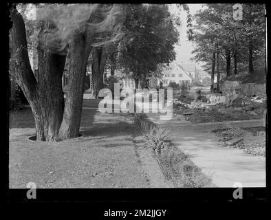 Reparto di distribuzione, Southern High Service Pipe Lines, Sezione 47, Lake Street, Brighton, Mass., 3 luglio 1918 , opere d'acqua, condotti per tubi, cantieri edili Foto Stock