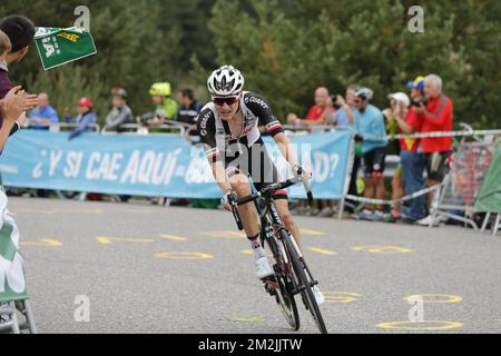 L'olandese Wilco Kelderman del Team Sunweb ha illustrato durante la 20th tappa della 'Vuelta a Espana', Tour della Spagna gara ciclistica, 97,3km da Escaldes-Engordany a Sant-Julia de Loria, Spagna, sabato 15 settembre 2018. FOTO DI BELGA YUZURU SUNADA FRANCE OUT Foto Stock