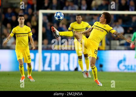 Axel Witsel di Dortmund ha mostrato in azione durante una partita tra la squadra di calcio belga Club Brugge KV e il club tedesco Borussia Dortmund, a Brugge, martedì 18 settembre 2018, giorno uno della UEFA Champions League, nel gruppo A. BELGA FOTO BRUNO FAHY Foto Stock