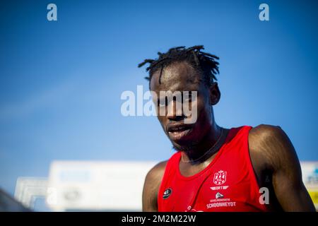 Il belga Isaac Kimeli ha ritratto dopo la gara maschile alla seconda tappa (su 6) della Structabo Cross-Cup, al Provinciaal Domein Zilvermeer di mol, domenica 04 novembre 2018. FOTO DI BELGA JASPER JACOBS Foto Stock