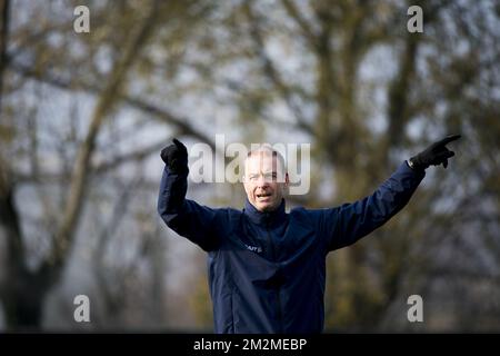 L'allenatore capo di Gent Jess Thorup reagisce durante una sessione di allenamento della squadra di calcio belga KAA Gent, giovedì 22 novembre 2018, a Gent. FOTO DI BELGA JASPER JACOBS Foto Stock