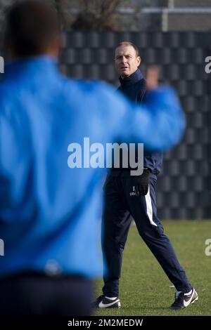 L'allenatore capo di Gent, Jess Thorup, è stato raffigurato durante una sessione di allenamento della squadra di calcio belga KAA Gent, giovedì 22 novembre 2018, a Gent. FOTO DI BELGA JASPER JACOBS Foto Stock