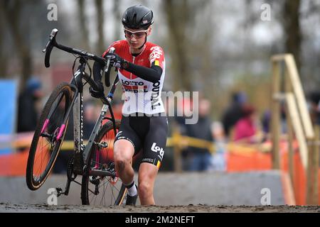 Belgian Kelly Van Den Steen pictured in action during the women elite race of the Gullegem Cyclocross, Saturday 05 January 2019 in Gullegem, Belgium. BELGA PHOTO DAVID STOCKMAN Stock Photo