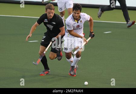 Belgium's Alexander Hendrickx and New Zealand's Harry Miskimmin during a Pro League hockey game between New-Zealand and Belgian Red Lions in Auckland, New-Zealand, Friday 01 February 2019. BELGA PHOTO BEN CAMPBELL  Stock Photo