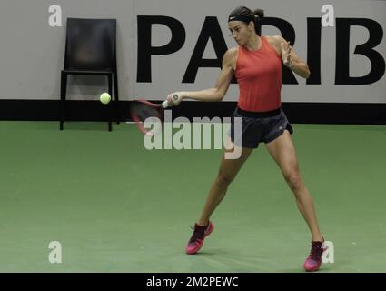 Il francese Caroline Garcia ha mostrato in azione nel corso di una sessione di allenamento, in vista del quarto di finale della Fed Cup tra Belgio e Francia, nel World Group, giovedì 07 febbraio 2019, a Liegi. FOTO DI BELGA ERIC LALMAND Foto Stock