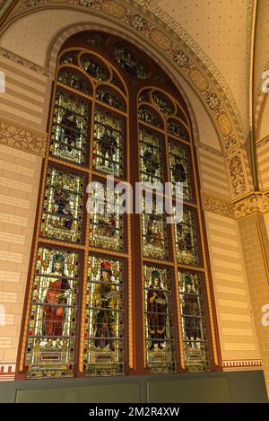 Amsterdam, Paesi Bassi. Dicembre 2022. Vetrate al Rijksmuseum di Amsterdam. Foto di alta qualità Foto Stock