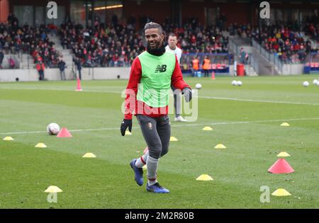 Mehdi Carcela di Standard è stato raffigurato durante una sessione di allenamento della squadra di calcio belga Standard de Liege, mercoledì 06 marzo 2019 a Liegi. BELGA PHOTO VIRGINIE LEFOUR Foto Stock