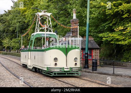 Blackpool Corporation Tram No. 236, National Tramway Museum, Crich, Matlock, Derbyshire, Inghilterra. Foto Stock