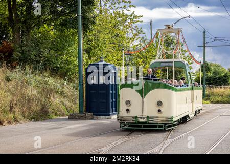 Blackpool Corporation Tram No. 236, National Tramway Museum, Crich, Matlock, Derbyshire, Inghilterra. Foto Stock