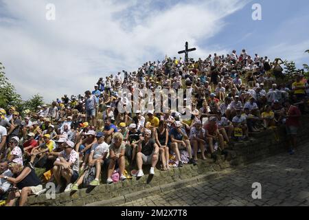 Spectators pictured at the first stage of the 106th edition of the Tour de France cycling race, 194,5km from and to Brussels, Belgium, Saturday 06 July 2019. This year's Tour de France starts in Brussels and takes place from July 6th to July 28th. BELGA PHOTO YORICK JANSENS  Stock Photo