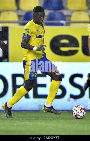 L'Elton Acolatse di STVV, nella foto, durante una partita di calcio tra Sint-Truiden VV e Royal Excel Mouscron, sabato 27 luglio 2019 a Sint-Truiden, il primo giorno della stagione calcistica belga 2019-2020 della 'Jupiler Pro League'. FOTO DI BELGA JOHAN EYCKENS Foto Stock