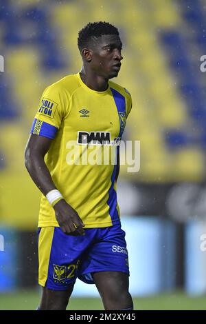 L'Elton Acolatse di STVV, nella foto, durante una partita di calcio tra Sint-Truiden VV e Royal Excel Mouscron, sabato 27 luglio 2019 a Sint-Truiden, il primo giorno della stagione calcistica belga 2019-2020 della 'Jupiler Pro League'. FOTO DI BELGA JOHAN EYCKENS Foto Stock