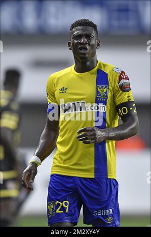 L'Elton Acolatse di STVV, nella foto, durante una partita di calcio tra Sint-Truiden VV e Royal Excel Mouscron, sabato 27 luglio 2019 a Sint-Truiden, il primo giorno della stagione calcistica belga 2019-2020 della 'Jupiler Pro League'. FOTO DI BELGA JOHAN EYCKENS Foto Stock