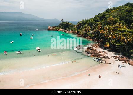 Grande isola Ilha Grande aventureiro spiaggia Angra dos Reis, Rio de Janeiro, Brasile Foto Stock