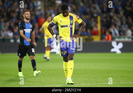 Elton Acolatse della STVV sembra sconsolato durante una partita di calcio tra il Club Brugge KV e il Sint-Truidense VV, venerdì 02 agosto 2019 a Brugge, il secondo giorno della stagione di campionato belga di calcio 'Jupiler Pro League' 2019-2020. BELGA PHOTO VIRGINIE LEFOUR Foto Stock